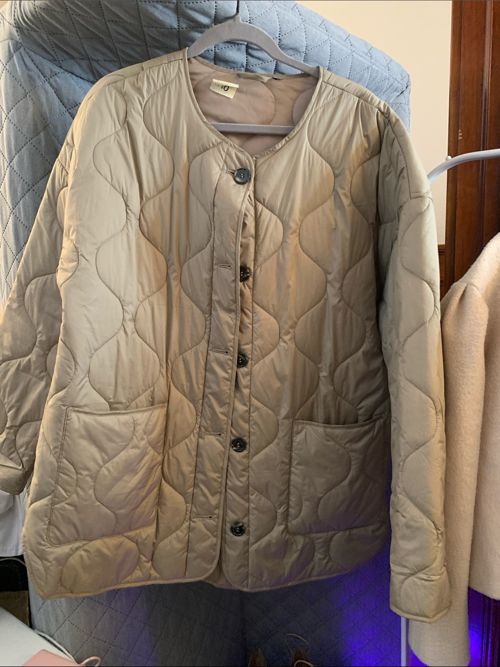 Quilted Lightweight Beige Women's Jacket